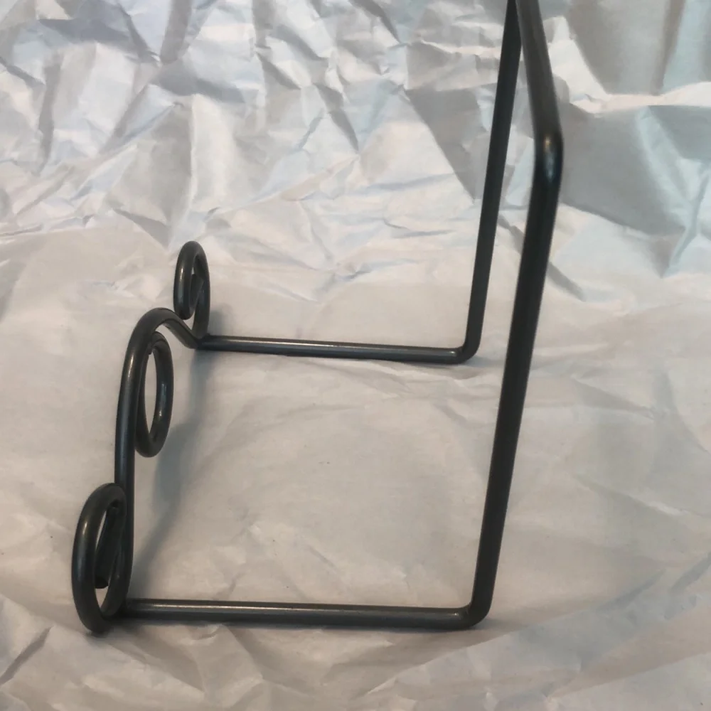 Kitchen Cookbook Steel Holder/Stand 5x5.5x3.5”